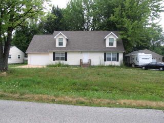 Foreclosed Home - 21587 REMICK DR, 48036