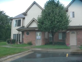 Foreclosed Home - 41017 ROSE LN, 48036