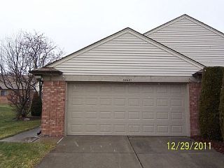 Foreclosed Home - 38631 BIRCH MEADOW DR, 48036