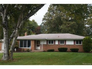 Foreclosed Home - 24451 Alpine St, 48036