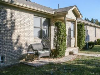 Foreclosed Home - 41941 KING EDWARD CT, 48038