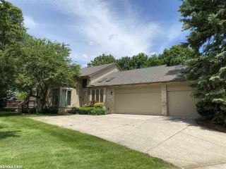 Foreclosed Home - 17778 E KIRKWOOD DR, 48038