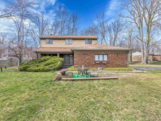 Foreclosed Home - List 100832496