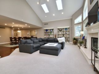 Foreclosed Home - List 101372497