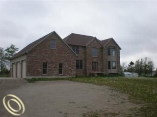 Foreclosed Home - 3689 HAVENWOOD TRL, 48049