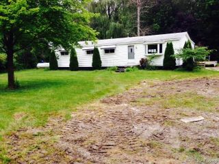 Foreclosed Home - 4076 CRIBBINS RD, 48049