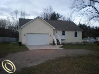 Foreclosed Home - 4127 PINE GROVE AVE, 48059