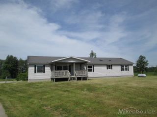 Foreclosed Home - 1528 HESSEN RD, 48063