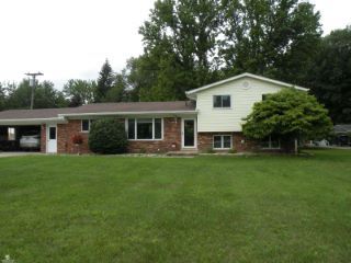 Foreclosed Home - 10428 PUTTYGUT RD, 48064