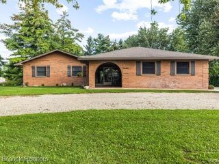 Foreclosed Home - List 101239767