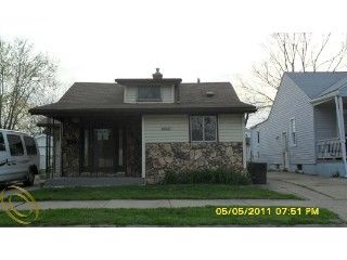 Foreclosed Home - 28081 ROSEMONT ST, 48066