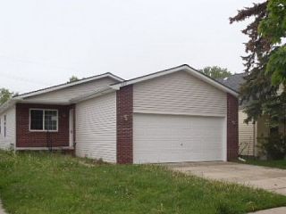Foreclosed Home - 17318 CASTLE ST, 48066