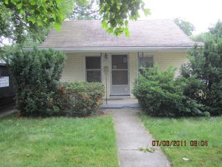 Foreclosed Home - 27325 BEECHURST ST, 48066