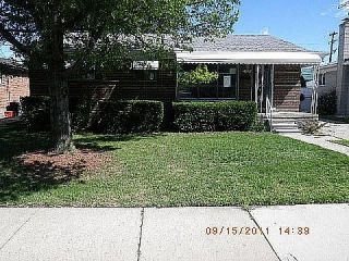 Foreclosed Home - 25024 HURON ST, 48066