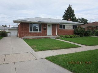 Foreclosed Home - 25375 KOONTZ ST, 48066