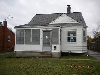 Foreclosed Home - 19610 WALDRON ST, 48066