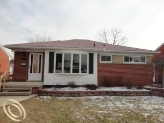 Foreclosed Home - 29080 ROSEMONT ST, 48066