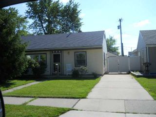 Foreclosed Home - 26270 WOODMONT ST, 48066