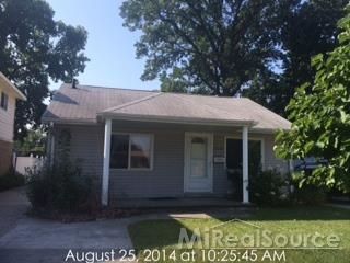 Foreclosed Home - 19100 13 Mile Rd, 48066