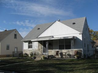 Foreclosed Home - 25501 BUICK ST, 48066