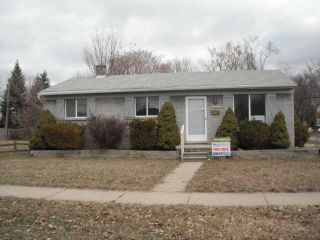 Foreclosed Home - 700 W LINCOLN AVE, 48071