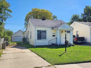 Foreclosed Home - 26568 DARTMOUTH ST, 48071