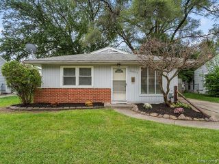 Foreclosed Home - 26045 DELTON ST, 48071