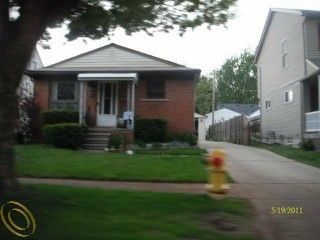 Foreclosed Home - 3513 PHILLIPS AVE, 48072