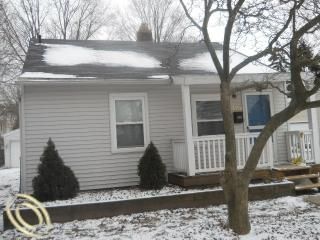 Foreclosed Home - 3952 ELLWOOD AVE, 48072