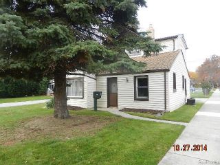 Foreclosed Home - 2931 ROCHESTER RD, 48073