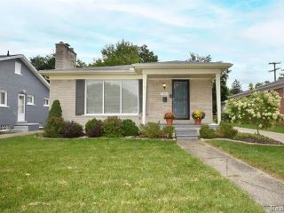 Foreclosed Home - 3106 GLENVIEW AVE, 48073