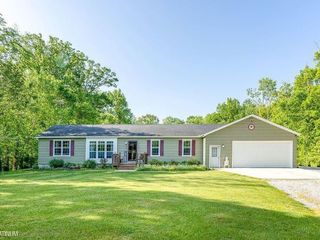 Foreclosed Home - 5405 SMITHS CREEK RD, 48074