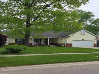 Foreclosed Home - 5856 N BOB WHITE DR, 48074