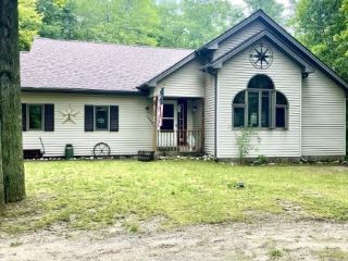 Foreclosed Home - List 100758068