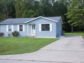 Foreclosed Home - 1823 LELAND RD, 48074