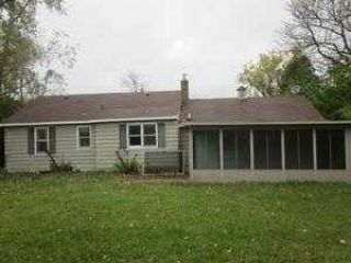 Foreclosed Home - 17549 SILVER MAPLE ST, 48075