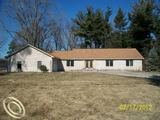 Foreclosed Home - 21614 W 10 MILE RD, 48075