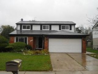 Foreclosed Home - 27139 SUTHERLAND ST, 48076