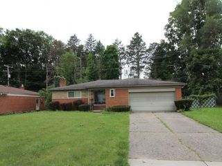 Foreclosed Home - 28417 BERKSHIRE DR, 48076