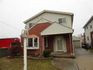 Foreclosed Home - 22445 REVERE ST, 48080