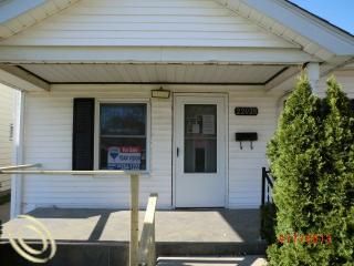 Foreclosed Home - 22028 ELIZABETH ST, 48080