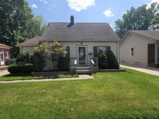 Foreclosed Home - 21608 FRESARD ST, 48080