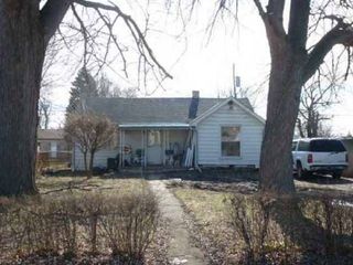 Foreclosed Home - 21520 LANGE ST, 48080