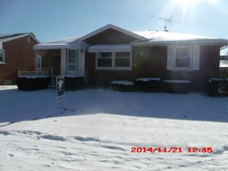Foreclosed Home - 21236 Bon Brae St, 48081