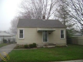 Foreclosed Home - 22509 GARFIELD ST, 48082