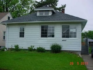Foreclosed Home - 22833 LAKE DR, 48082