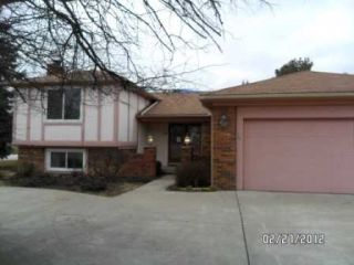 Foreclosed Home - 3959 KINGS POINT DR, 48083