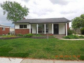 Foreclosed Home - 350 REDWOOD DR, 48083