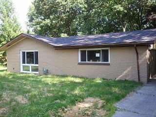 Foreclosed Home - 3876 W BIG BEAVER RD, 48084
