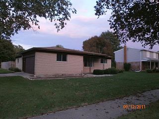 Foreclosed Home - 4916 HUBBARD DR, 48085